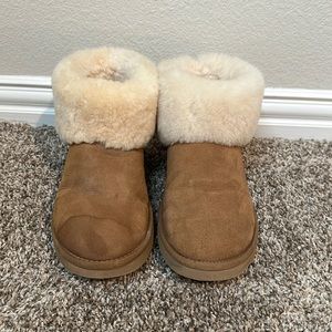 UGG CHESTNUT SUEDE MINI FLUFF SHEEPSKIN BOOT SIZE 9